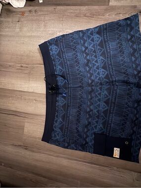 American Eagle Outfitters Navy Blue Geometric Print Swim Trunks